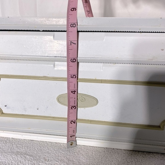 Vintage Ekco Unlimited White Metal Saran Wrap Tin Foil Paper Towel Dispenser - Picture 4 of 16